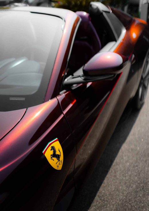 Auto custom : expert en covering voiture à Fréjus dans le Var (83)